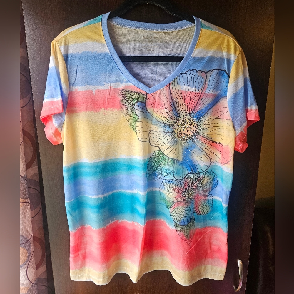 White Stag Thin Floral Light Blue and White Striped Tee Size XL